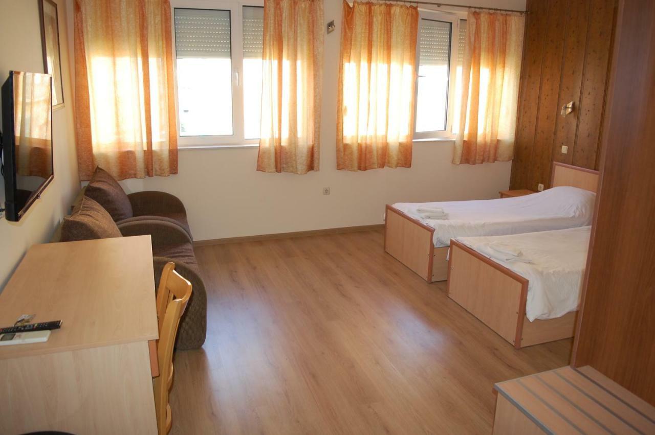 Hotel Vitosha Trjavna Eksteriør bilde